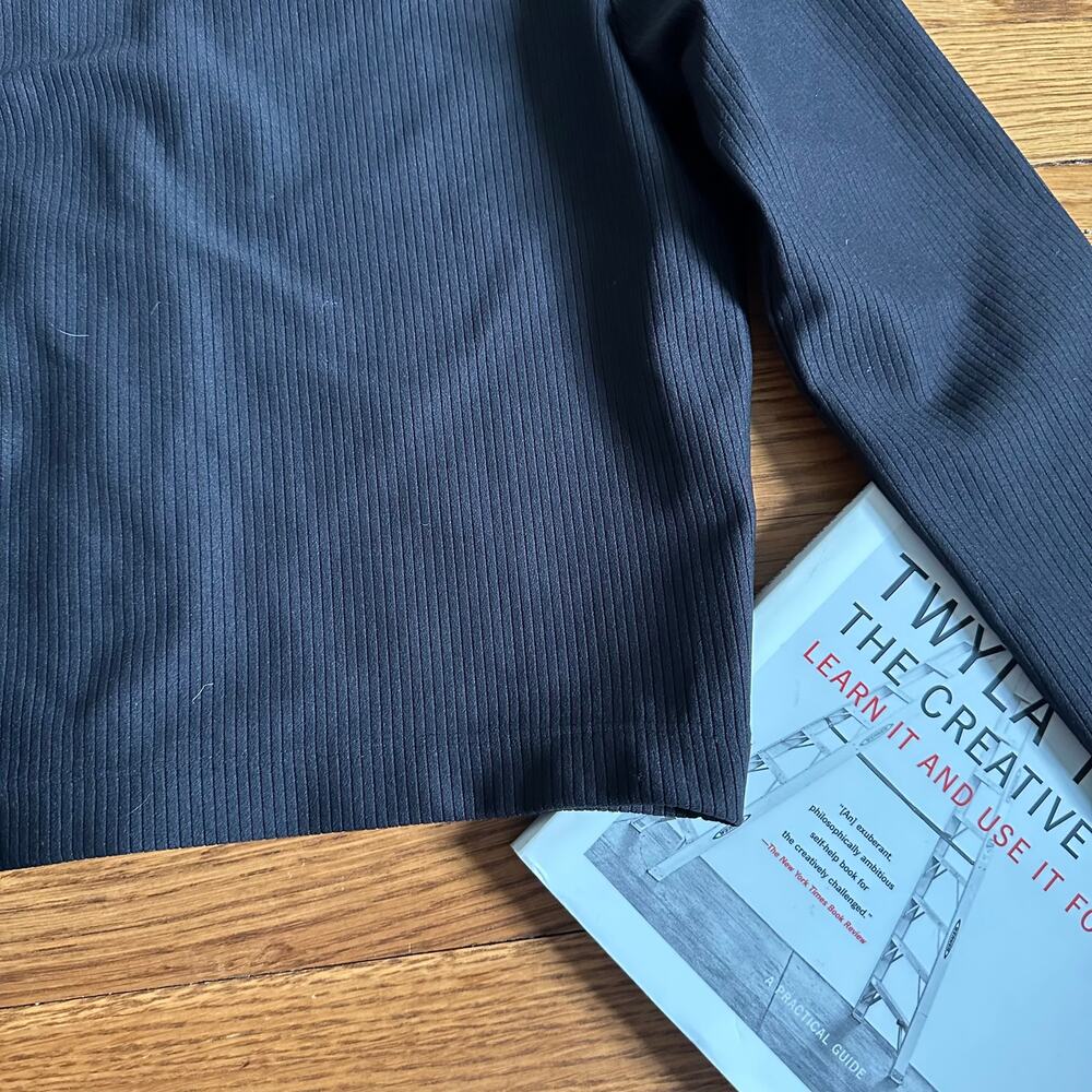 Calia Performance Black Cropped Ribbed Cardigan - Picture 7 of 9